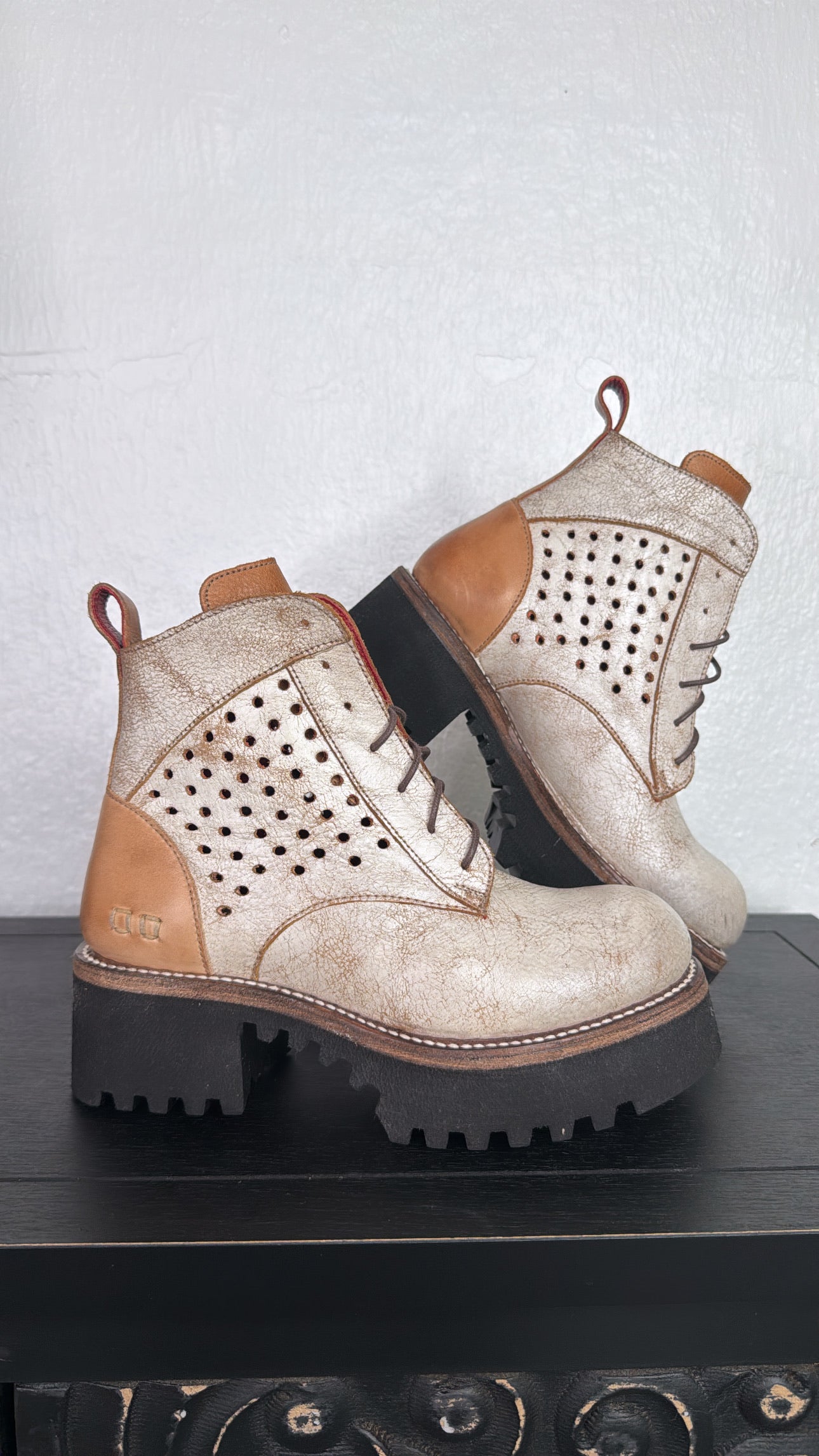 Bedstu Tanzania, Nectar Lux/ Tan Rustic