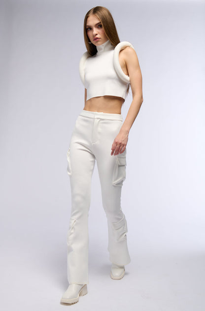 ALL ABOUT THE DETAILS TOP IN WHITE